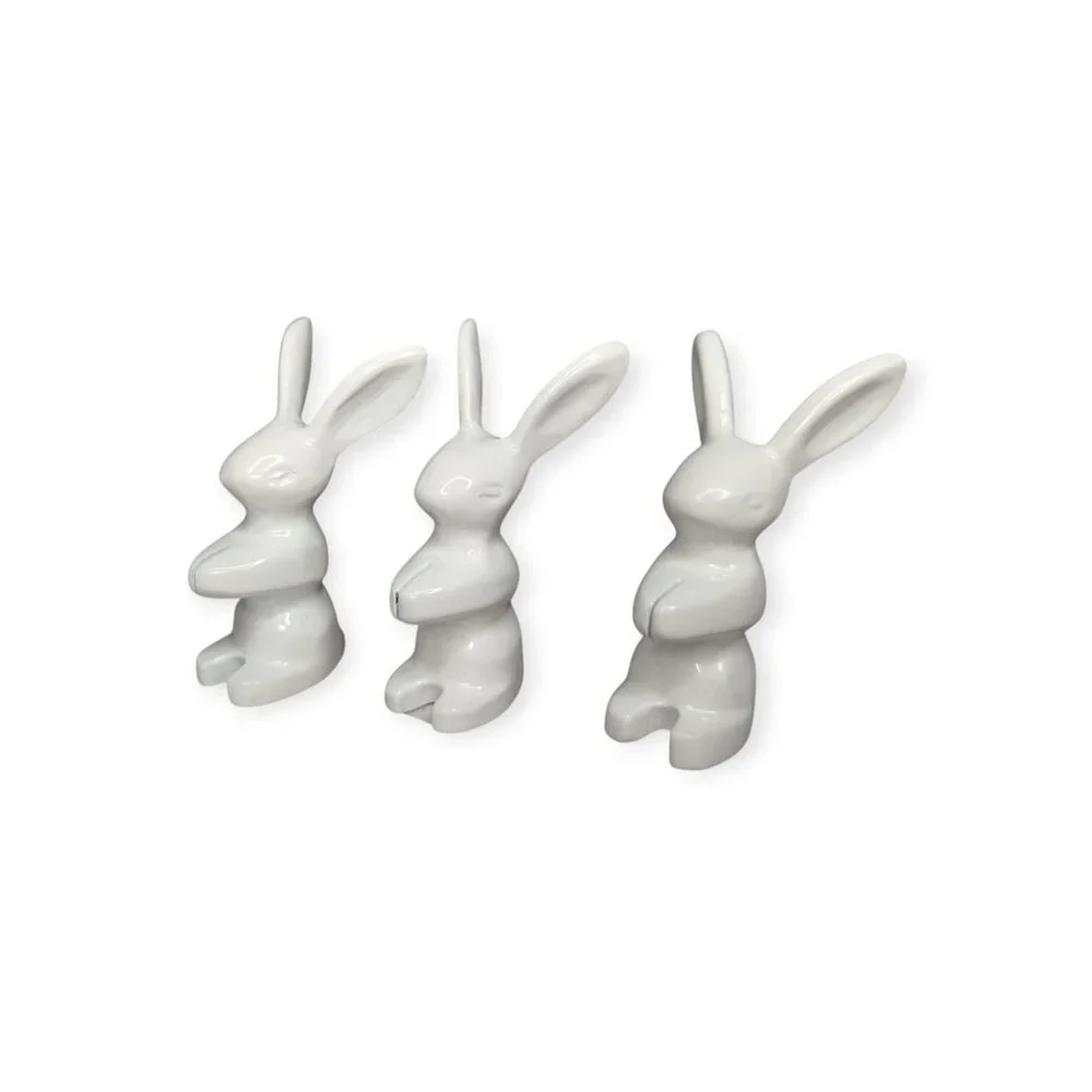 Crate & Barrel White Ceramic Bunny Place Card Holder 102-640 Set of 3 NWT